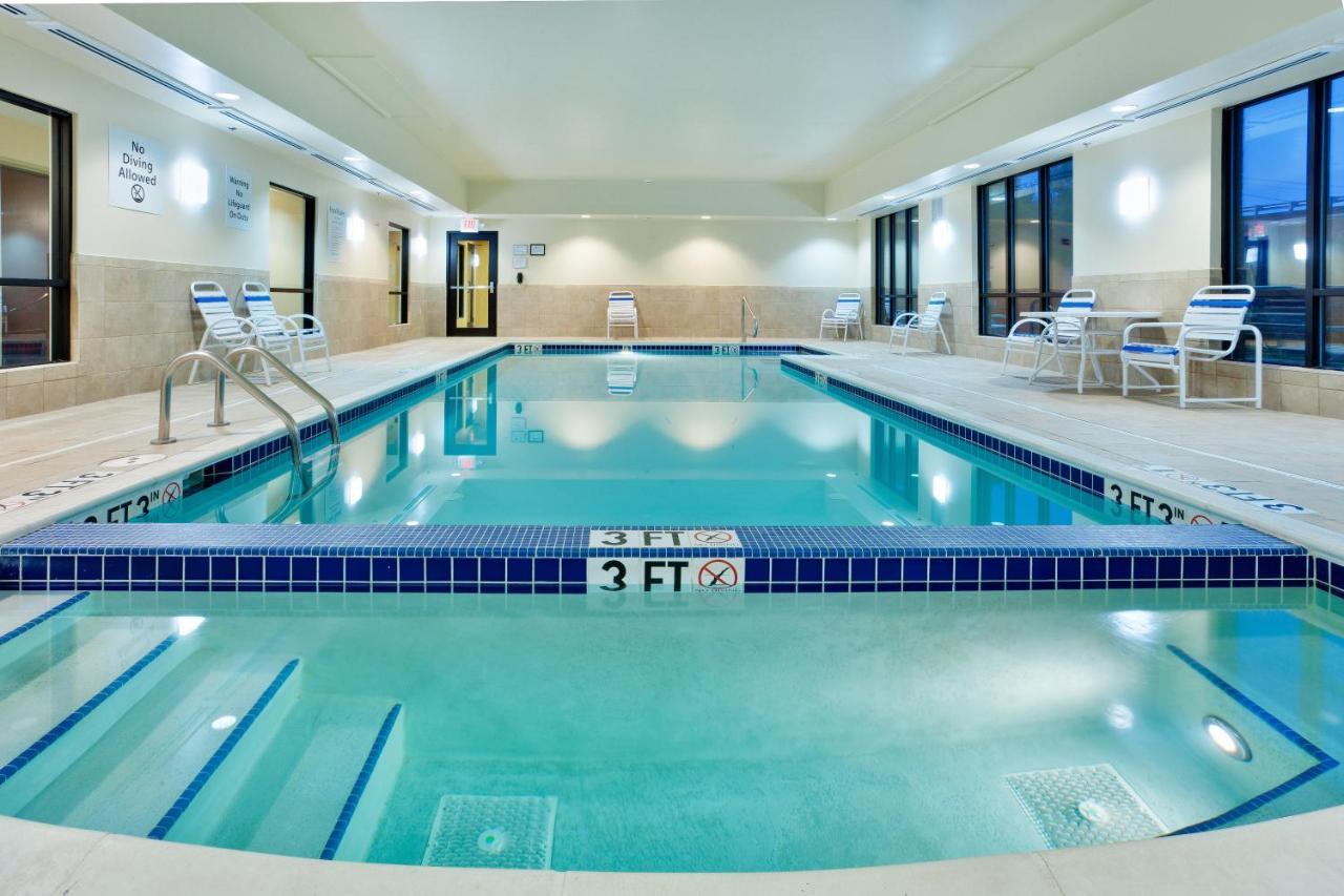 Holiday Inn Express & Suites White Haven - Poconos By Ihg Dış mekan fotoğraf